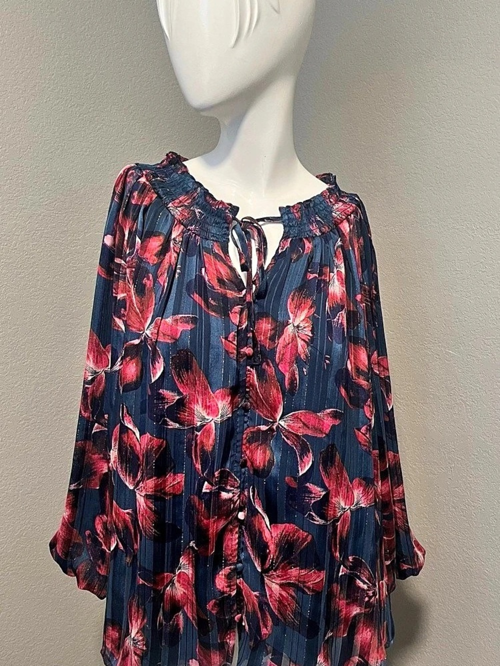 Women’s Zac & Rachel Floral Pleated Blue & Red Blouse  Top Blouse Size L